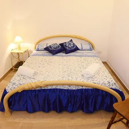 Trullo Country Relax Lumieri Alberobello