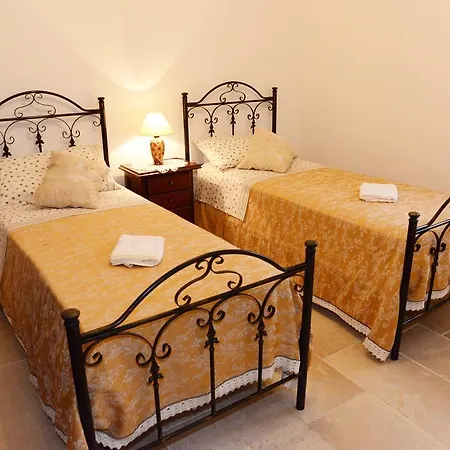 Trullo Country Relax Lumieri Casa vacanze *